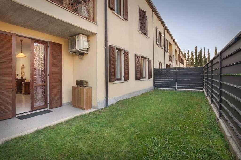 גארדה Casa Lory-Appartamento A Garda מראה חיצוני תמונה